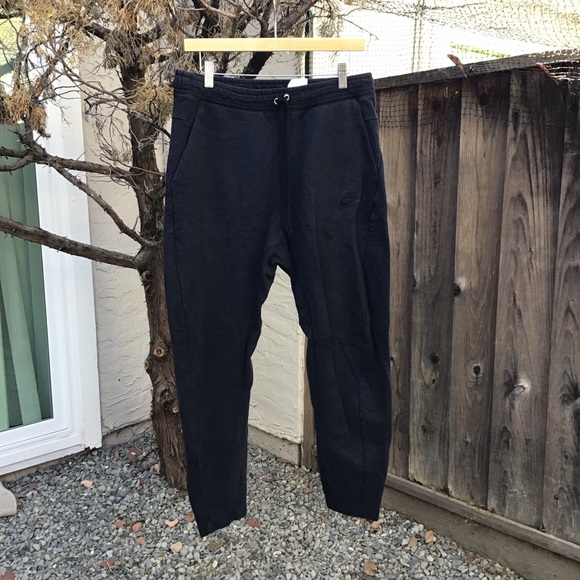 Nike sportswear tech jersey sweatpants men’s medium black nsw joggers AR3190 - Picture 1 of 8